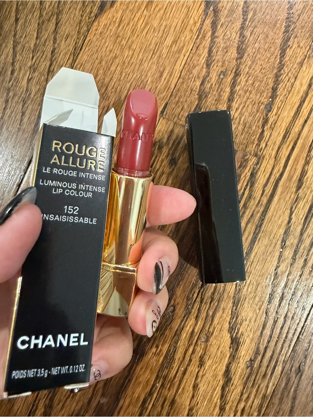 Chanel Rouge Allure LUMINOUS INTENSE Lip Colour 152 INSAISISSABLE